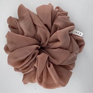 Free People Dusty Rose Hair Scrunchie